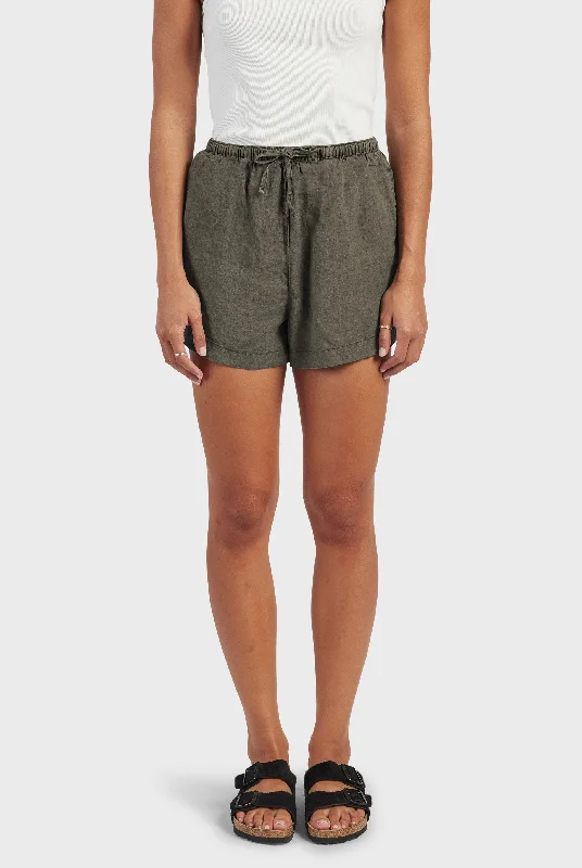 Step up your style with trendy women’s clothing   Step up your style with trendy women’s clothing   Riviera Linen Short
