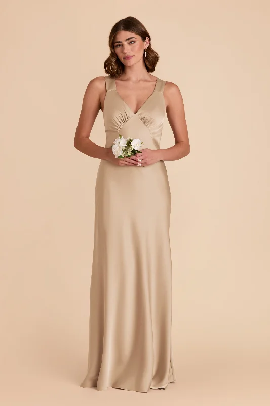 Classic pieces for a timeless wardrobe   Veronica Matte Satin Dress - Gold