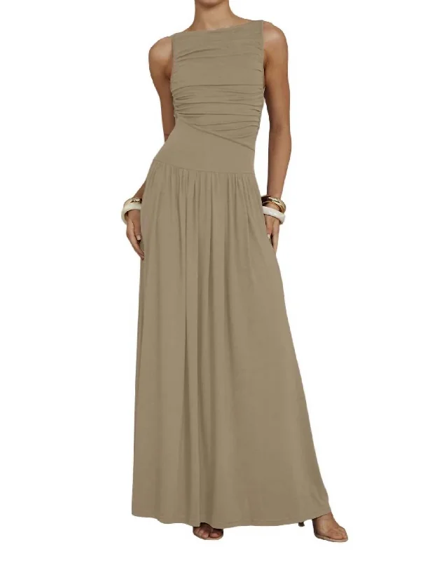   The ultimate destination for women’s clothing   Nalla Maxi Dress In Sand
