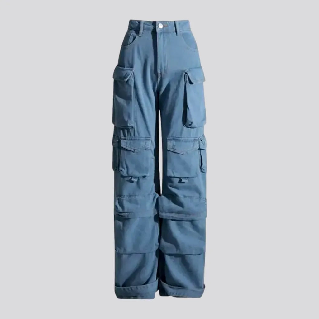 Comfortable yet stylish outfits for women on the go Boho style dark jeans for women Comfortable yet stylish outfits for women on the go Boho style dark jeans for women