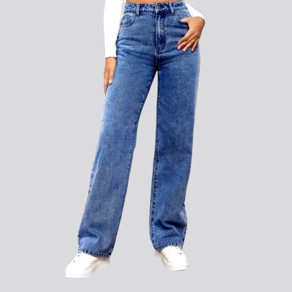 Sustainable fashion for stylish women   Vintage stonewashed jeans
 for ladies